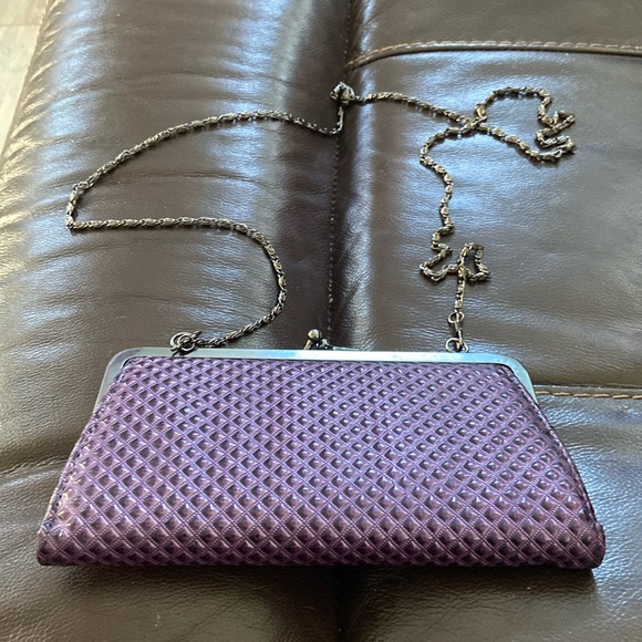 Purse - Picture 1 of 3